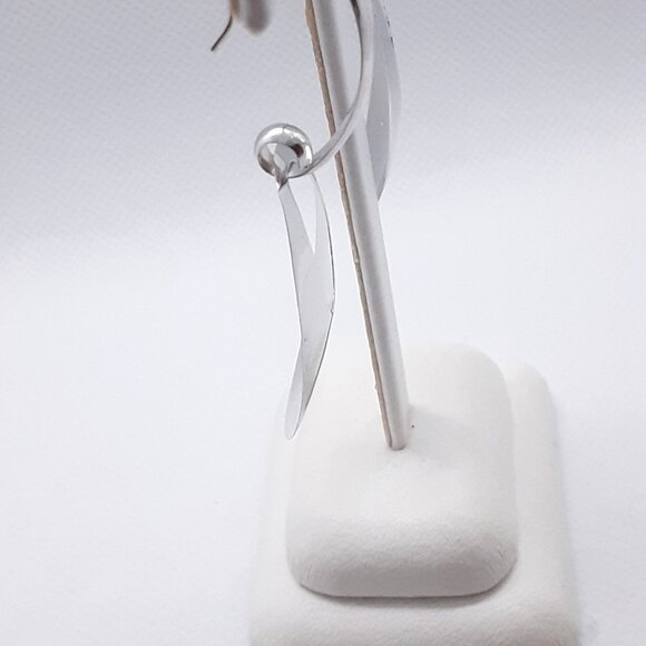 NEW Mirror finish sterling silver concave oval french wire earrings - Picture 2 of 6